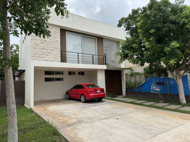 #326 - Casa para Venta en Mérida - YN - 1